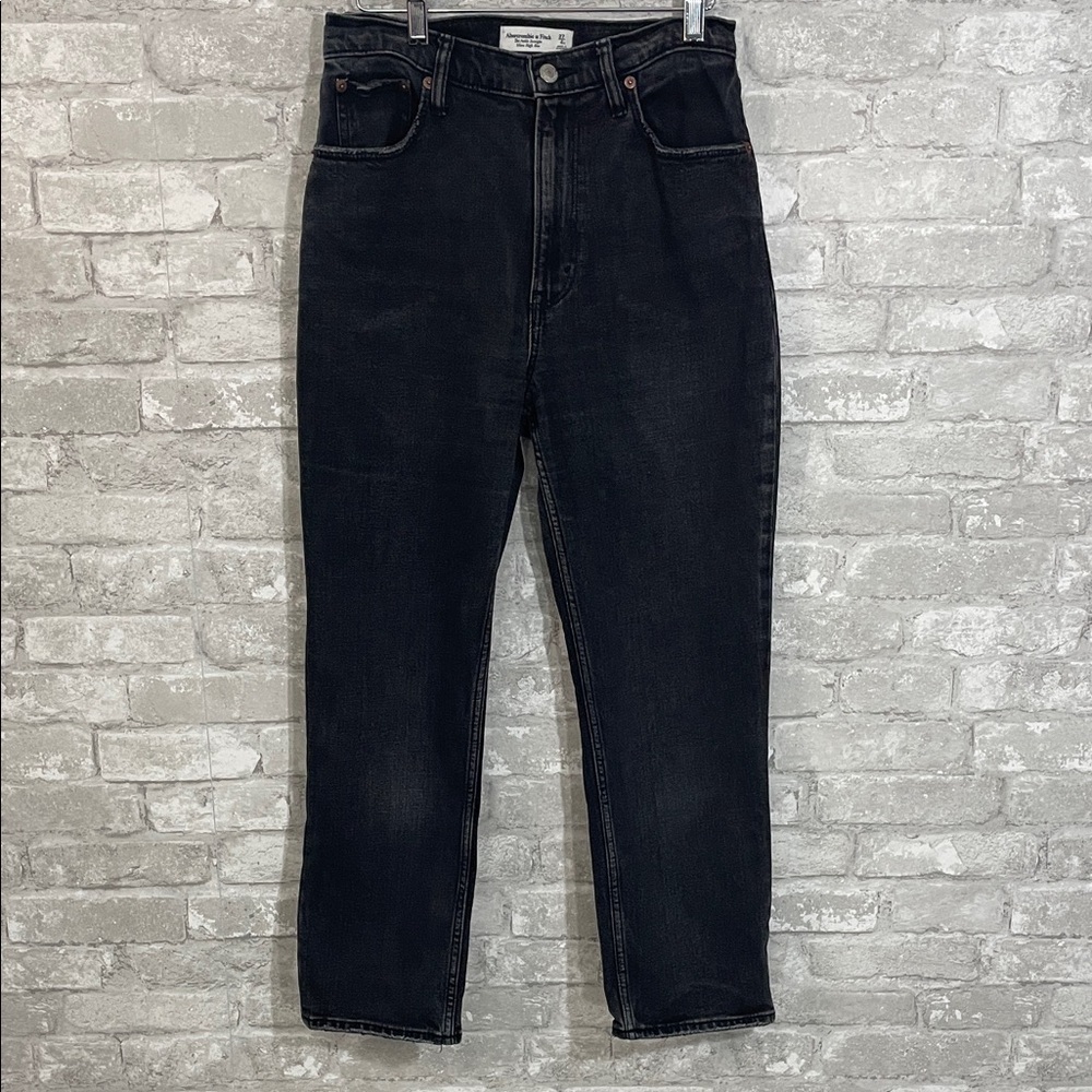 Abercrombie & Fitch The Ankle Straight Ultra High Rise Jeans